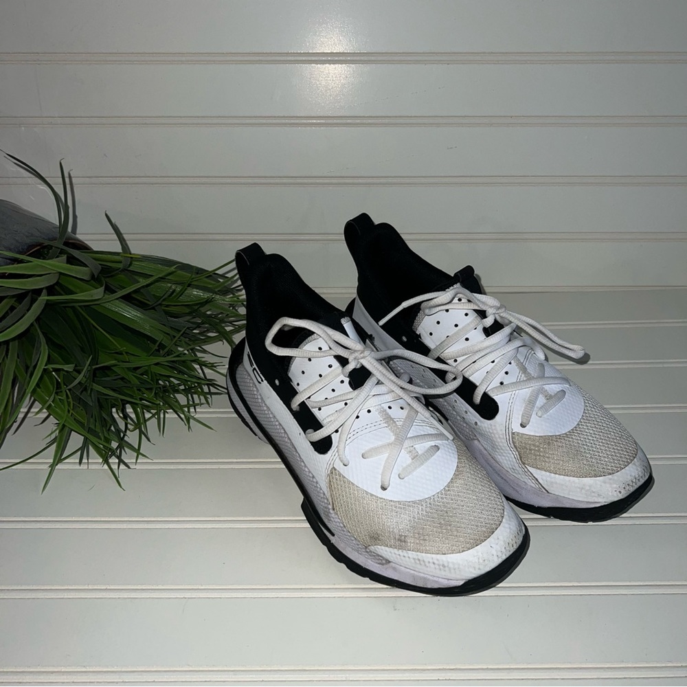 Under Armour Steph Curry Collection